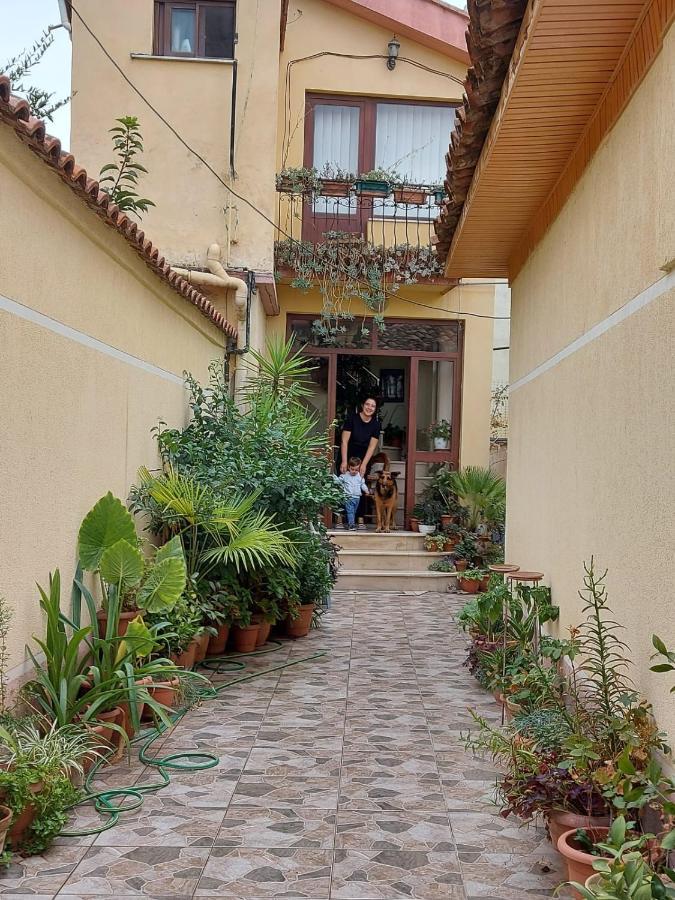 Vila Kodra Tirana Exterior foto